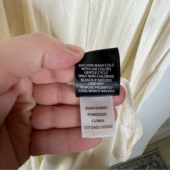 Torrid White Short Sleeve Knit Duster Size 2x - Picture 6 of 7